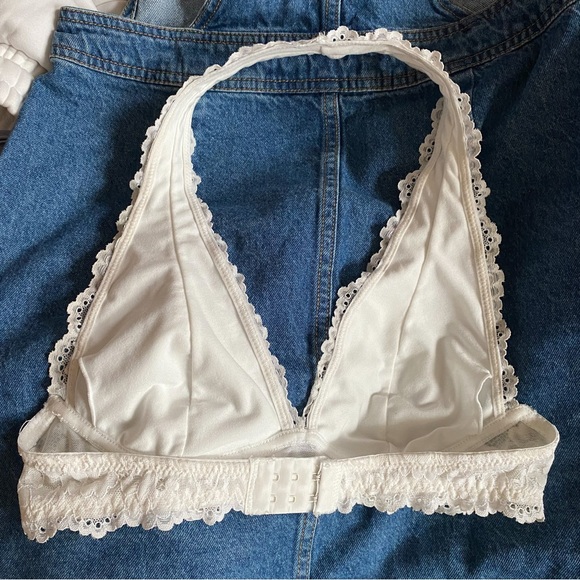 Garage white lace halter bralette - Picture 5 of 8